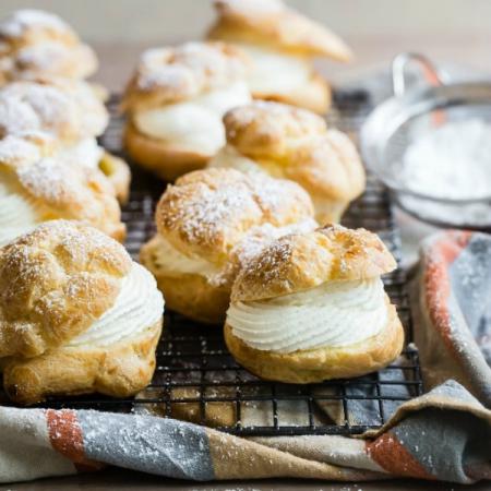 How to Know the Best Selling Cream Puff Filling?